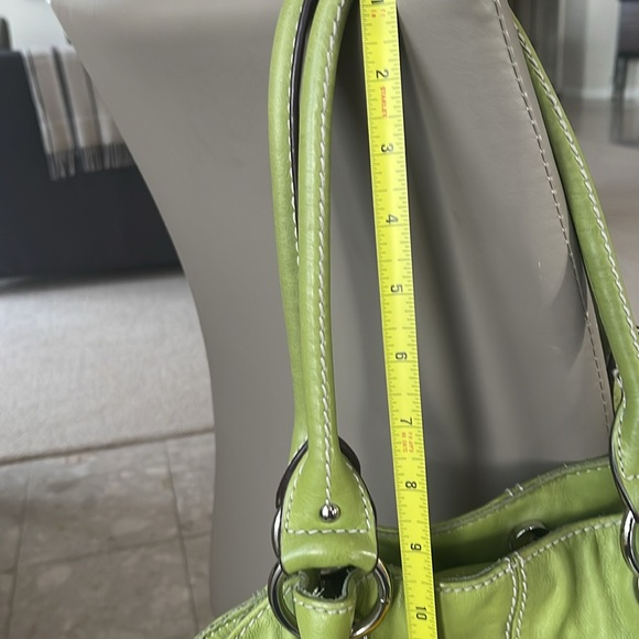 Apple green leather purse - Picture 7 of 9